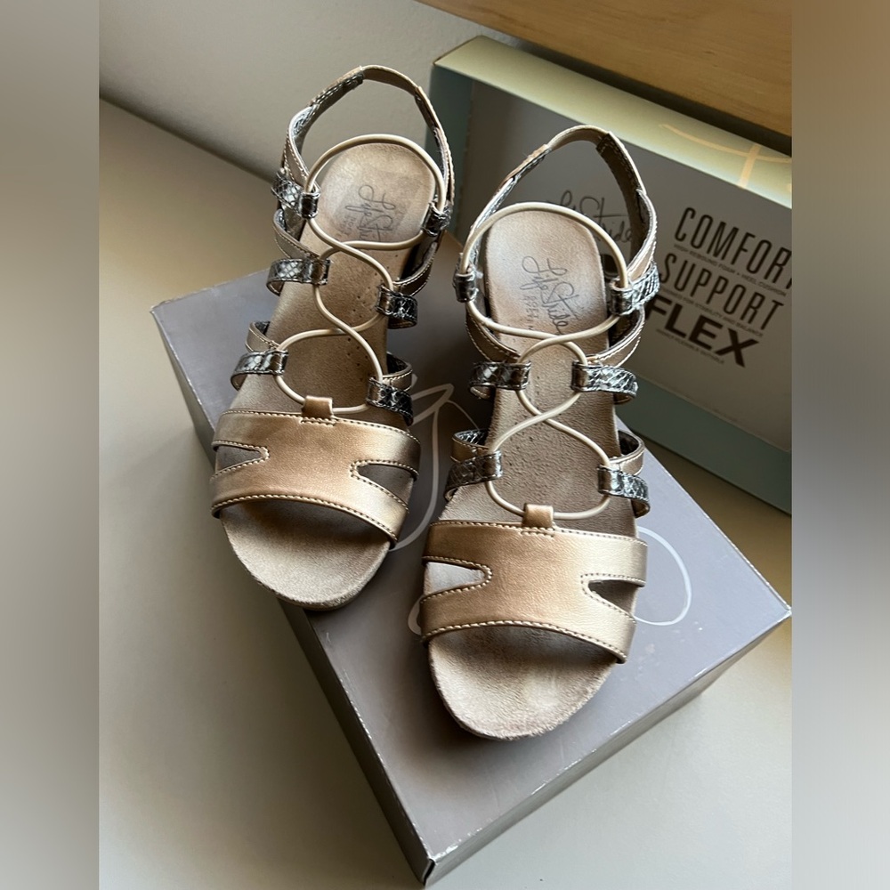 Life Stride Sandals Size 7